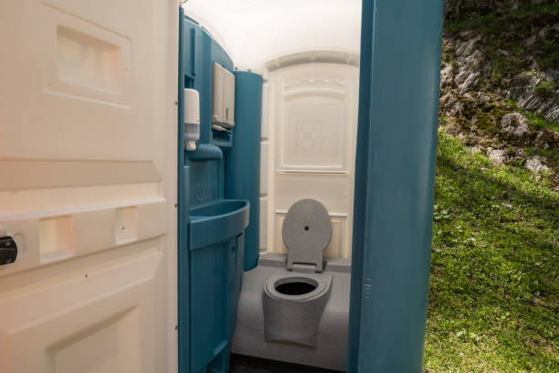 Best Emergency porta potty rental  in Aho Falls, ID